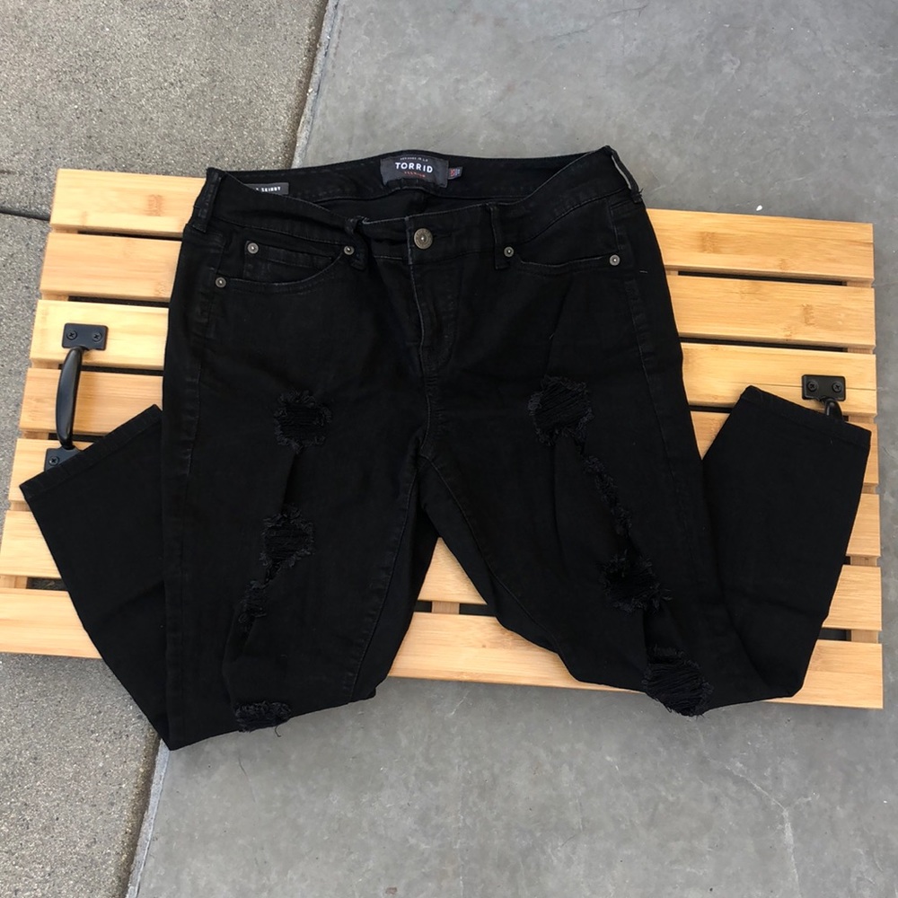Torrid size 12s Black Distressed Jeans - short